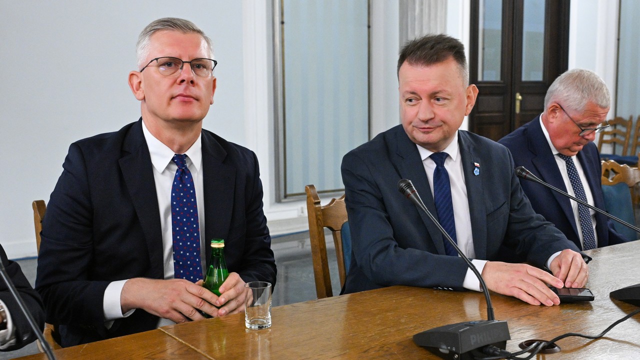 W sieci zawrzało po akcie oskarżenia dla Mariusza Błaszczaka. "Samo się komentuje"