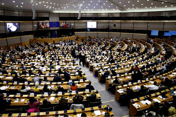 Afera korupcyjna w PE. Politico: Eva Kalli wychodzi z aresztu