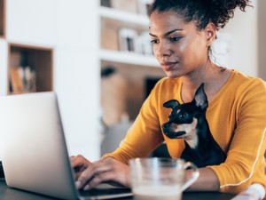 Ezt teheti a home office a testeddel és az elméddel hosszú távon