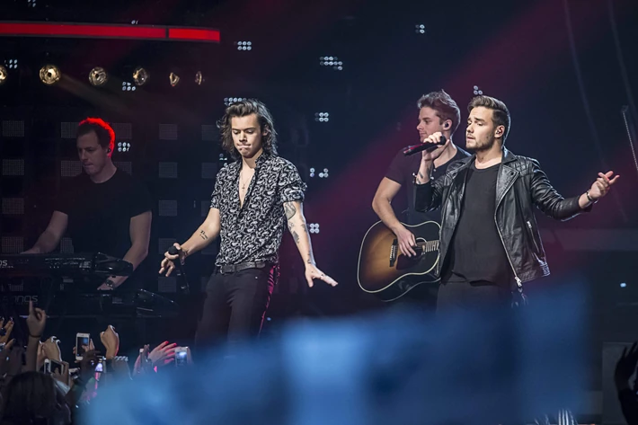 4. One Direction (zespół muzyczny) – 130 mln dol.