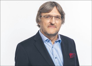 dr hab. Arwid Mednis, Wydział Prawa i Administracji  Uniwersytetu Warszawskiego, wspólnik w Kancelarii Kobylańska Lewoszewski Mednis, członek Społecznego Zespołu Ekspertów przy prezesie Urzędu Ochrony Danych Osobowych