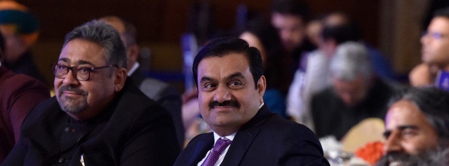 Gautam Adani, najbogatszy człowiek Indii, stracił w jeden dzień majątek o większej wartości niż łączna giełdowa wycena PKN Orlen i PGE