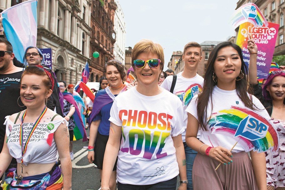 Społeczność LGBT to grupa, do której coraz częściej adresują swoje kampanie duże zachodnie koncerny