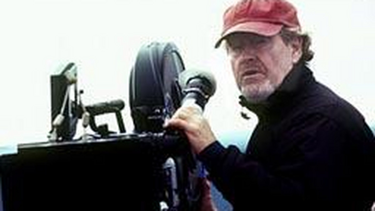 Ridley Scott jest dumny ze swojego najnowszego filmu "Królestwo niebieskie", ponieważ w odróżnieniu od poprzedniego "Gladiatora" zastosowano w nim znacznie