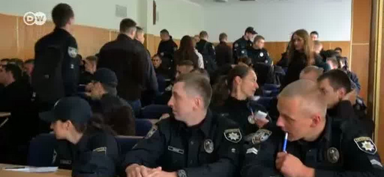 Nowe czasy na Ukrainie. Na ulice wyszła policja w mundurach z USA