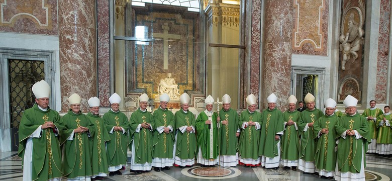 Arcybiskup Gądecki: Synod odchodzi od nauczania Jana Pawła II
