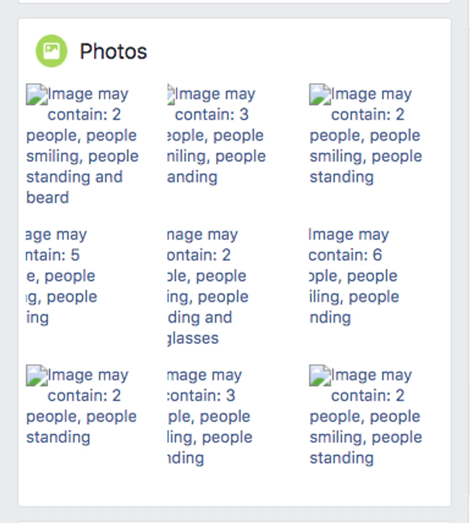 Kako Fejsbuk opisuje fotografije: "Slika možda sadrži: jednu ili dve osobe, osobe koje sede, napitak, sto, zatvoreni prostor"