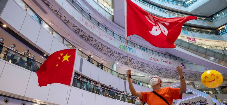 Buczał podczas hymnu granego na igrzyskach. Grozi mu 9 lat więzienia