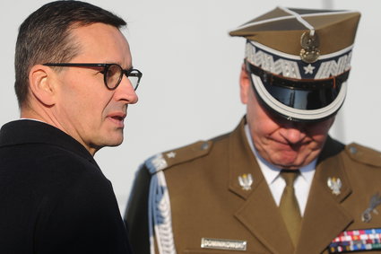 Morawiecki przekonuje, że bezpieczeństwo nie zależy "od dwóch generałów"