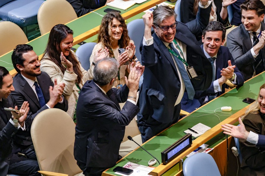 Portugalska delegacija slavi nakon izbora za privremeno mesto u Savetu bezbednosti UN 3. juna