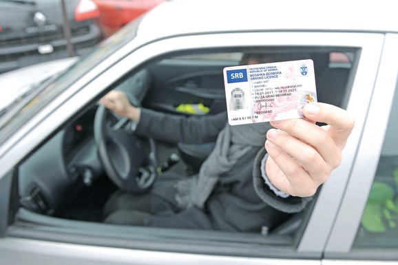 ZAKON STAR GOTOVO POLA VEKA MUČI HILJADE GRAĐANA Ako imate ovo oboljenje u Srbiji možete da zaboravite na vozačku dozvolu, evo i ZAŠTO!