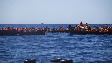 Lampedusa pęka w szwach. Jeszcze nigdy nie przybyło tam tylu migrantów w ciągu jednego dnia