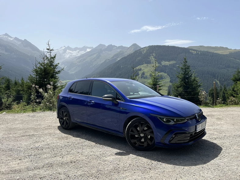 Volkswagen Golf 1.5 eTSI EVO mHEV (2024)