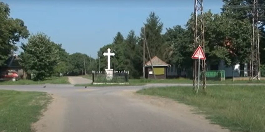 Selo Lok u opštini Titel