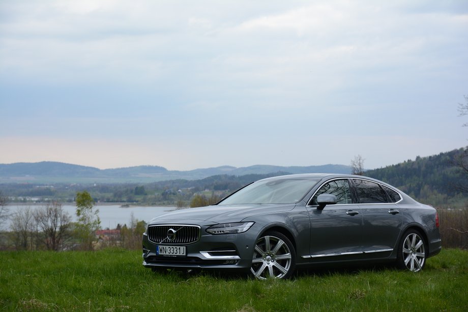 Niemiecka trójka powinna mieć się na baczności. Volvo wjeżdża pewnie i bez kompleksów