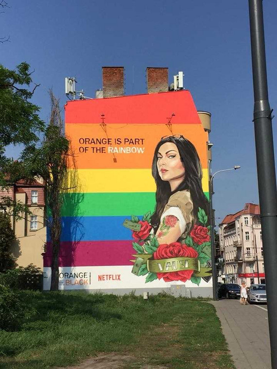 Tęczowy mural Netflixa