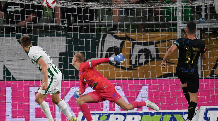  A ferencvárosi Kristoffer Zachariassen gólt szerez a labdarúgó OTP Bank Liga 1. fordulójában játszott Ferencvárosi TC - Puskás Akadémia FC mérkőzésen a Groupama Arénában /MTI/Illyés Tibor