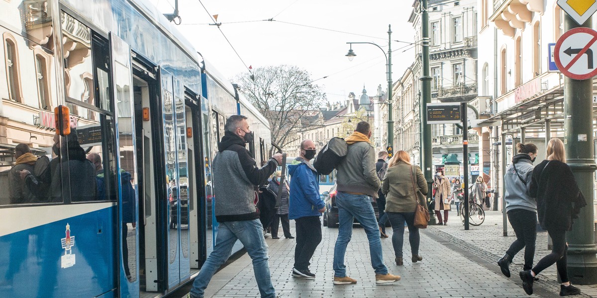 Uprawnienia Karty Krakowskiej otrzymasz i przedłużysz online!