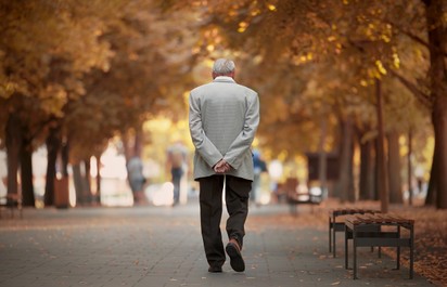 Egy Parkinson-kóros férfi élete teljesen megváltozott a gerincimplantátum után