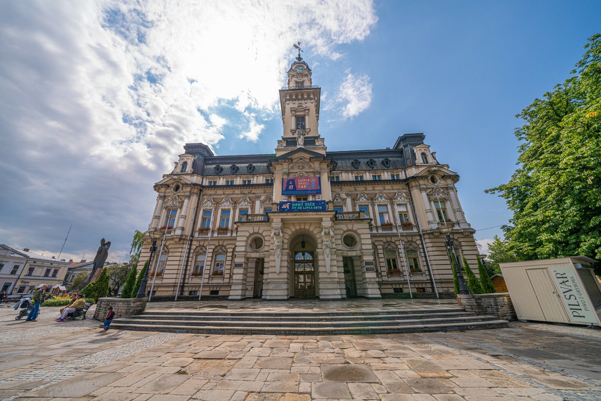 CBA zatrzymało prezydenta Nowego Sącza! Kto teraz rządzi miastem?