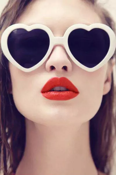 Pinterest http://likealady.net/red-lipstick-with-sunglasses/