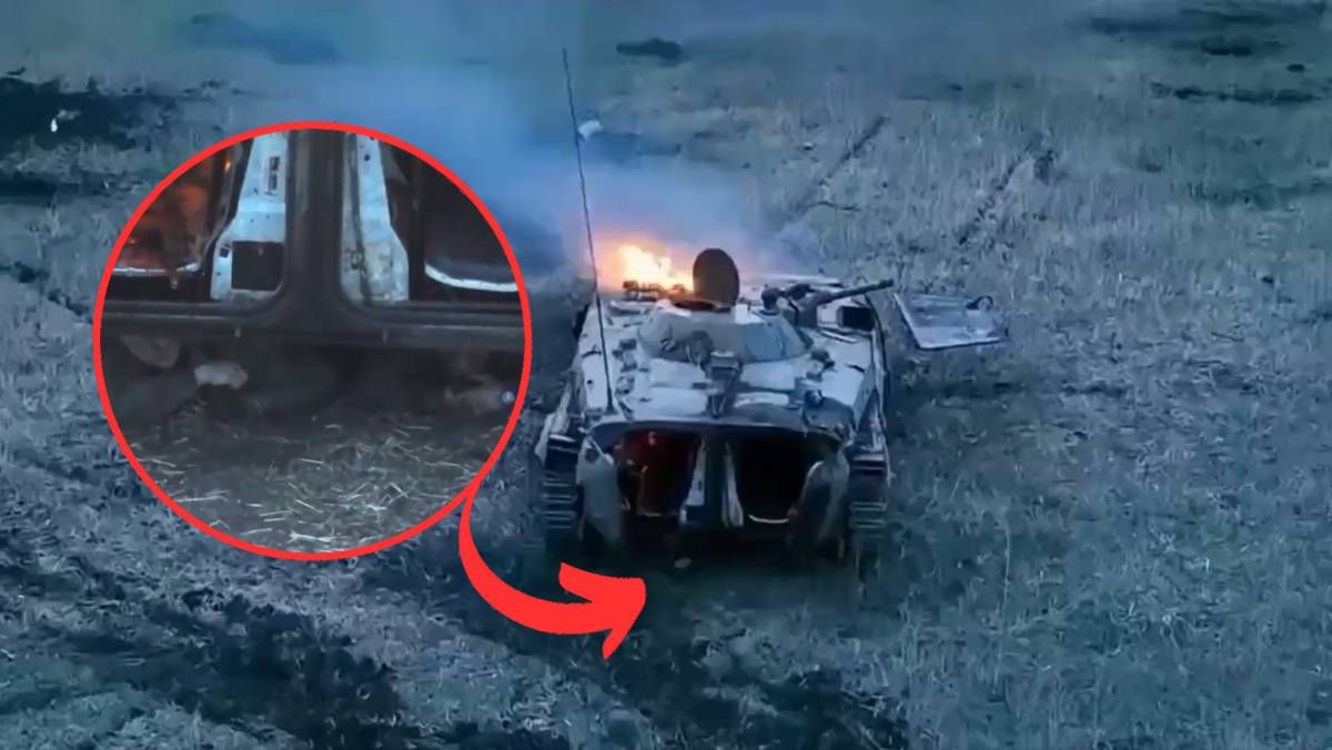 Rosyjscy żołnierze schowali się pod płonącym pojazdem