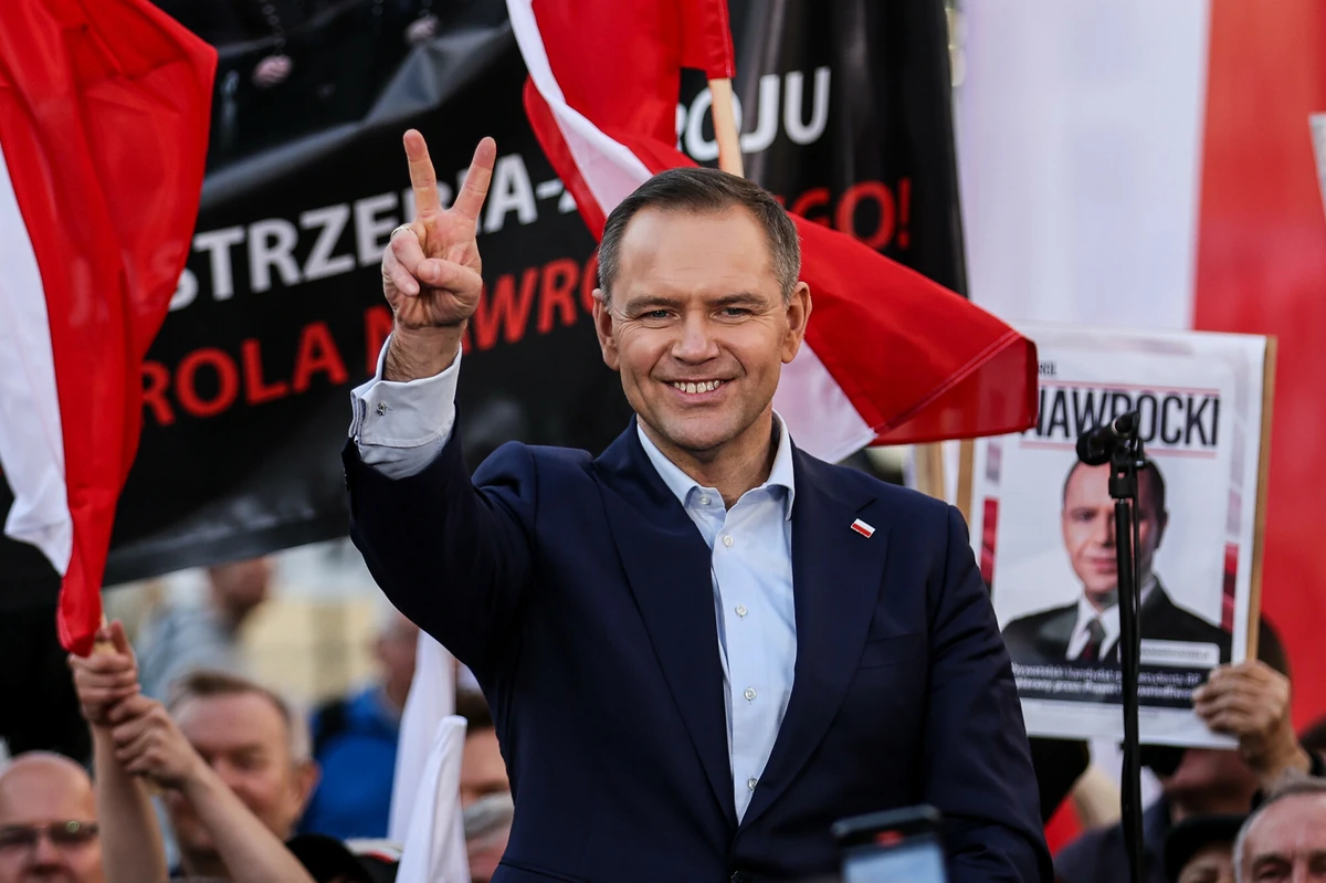 Karol Nawrocki is number 1  in this ranking. "The commitment of PiS politicians is visible"