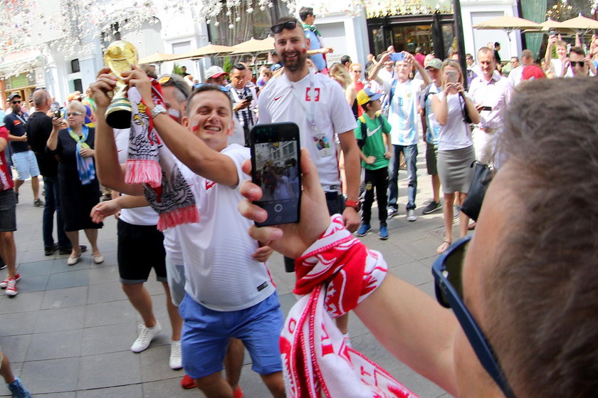 Mundial 2018 w Rosji: Plac Czerwony opanowany przez polskich kibiców