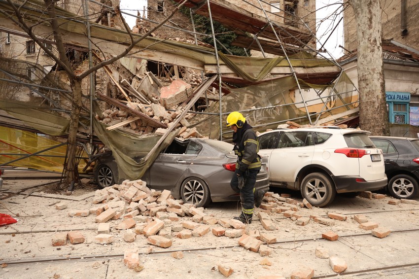 Srušila se građevinska skela 