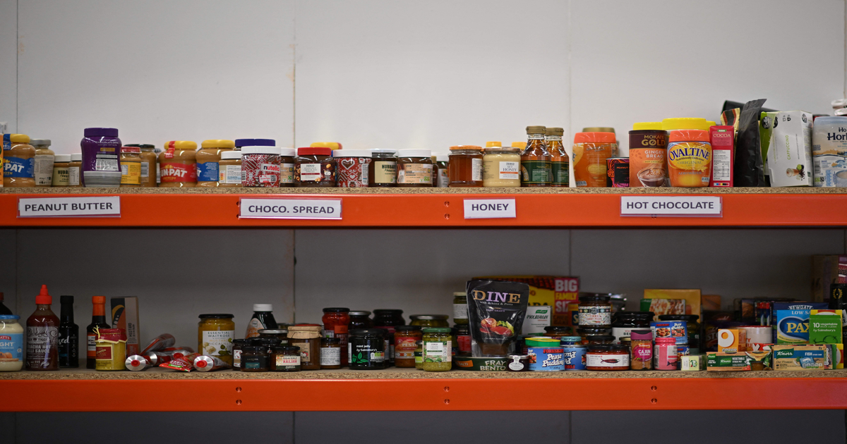 Stars urge benefit cap end as 109 kids enter poverty daily