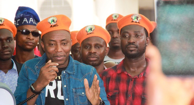 The DSS has again refused to release Omoyele Sowore despite court order. [Twitter/@YeleSowore]