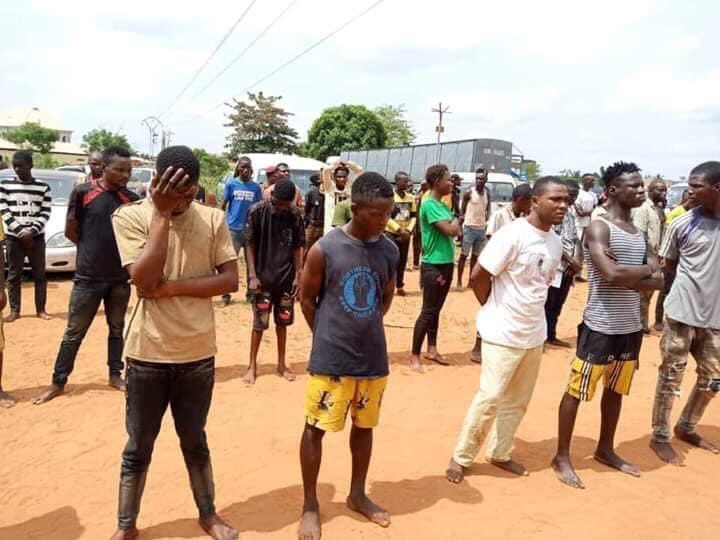 Some of the suspected cultists terrorising the Ifo and Sango-Ota areas of Ogun state. [@mr_adunbarin]