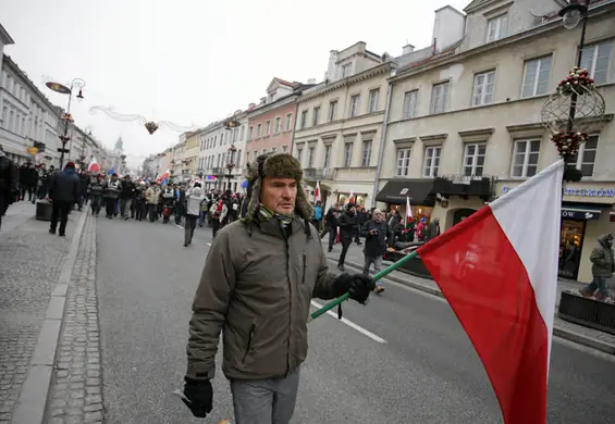 Piątek i sobota pod Sejmem w memach. Zobacz, jak skomentował sytuację internet