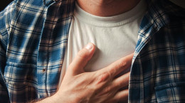 Ucisk w mostku – czym charakteryzuje się ból w klatce piersiowej? Przyczyny ucisku