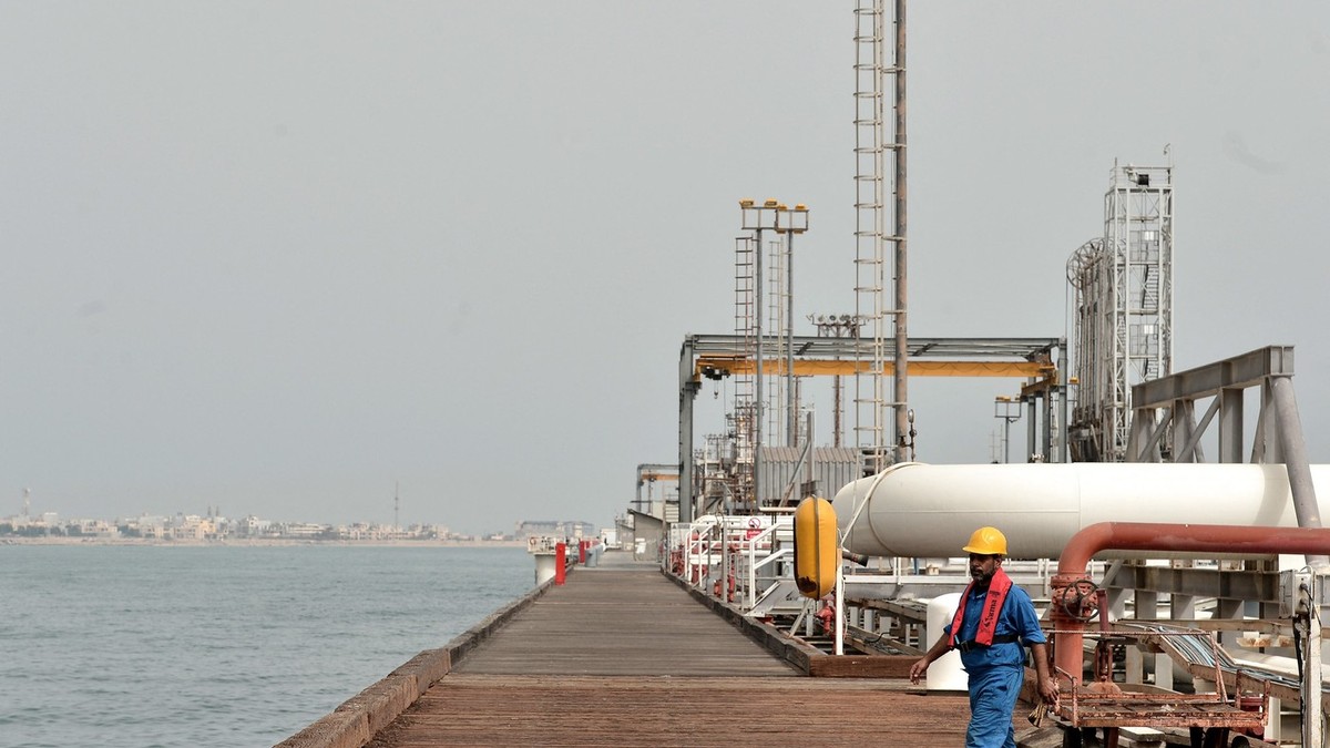 Luka i naftni terminal na ostrvu Harg, Iran, na slici od 12. marta 2017.