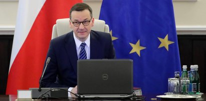 Premier Morawiecki pozbył się kobiet. Emilewicz odpowiada