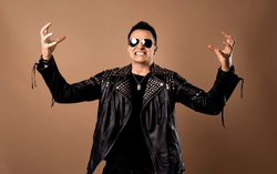 Krzysztof Sokołowski (Nocny Kochanek): "O jeden most za daleko" dobrze się z nami zgrywa [PODCAST]