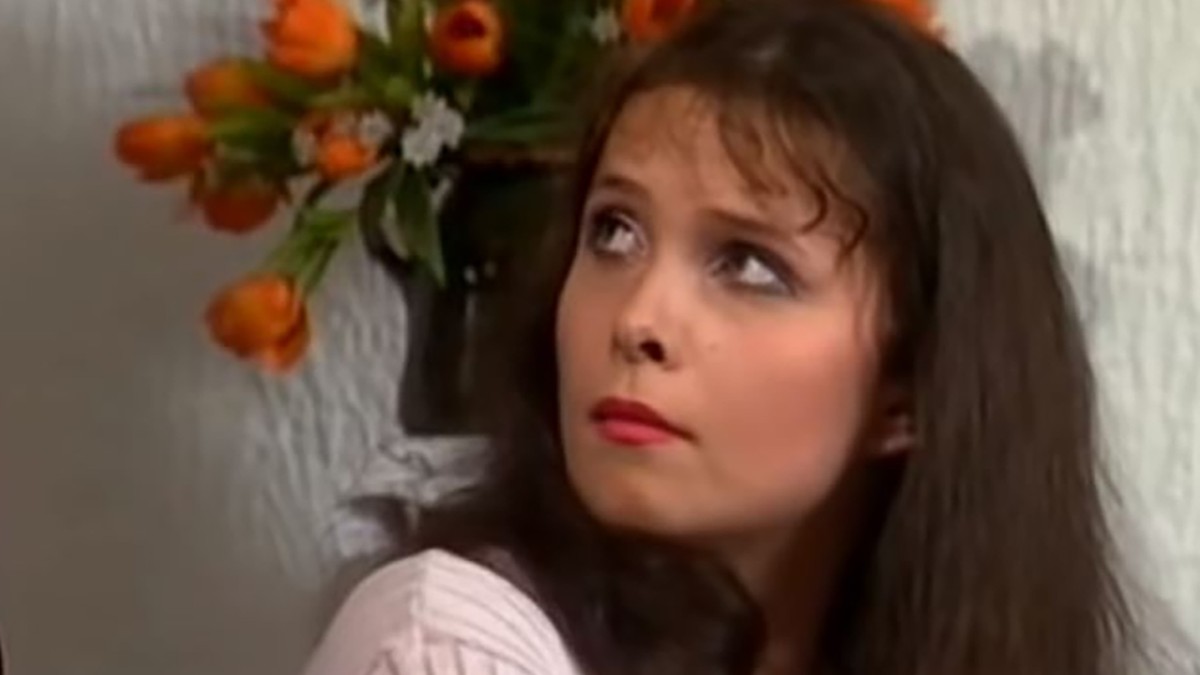 SVI JE PAMTE KAO ĐINU IZ "SREĆNIH LJUDI" Glumica sad izgleda potpuno drugačije, ima dva biznisa, a gledali ste je u ovoj poznatoj seriji (FOTO)