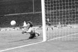 Eliminacje mistrzostw świata. Mecz Anglia – Polska (1:1) na stadionie Wembley, październik 1973 r.