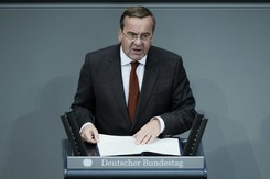 'Drony nad Polską to celowe działanie'. Minister obrony Niemiec nie ma wątpliwości