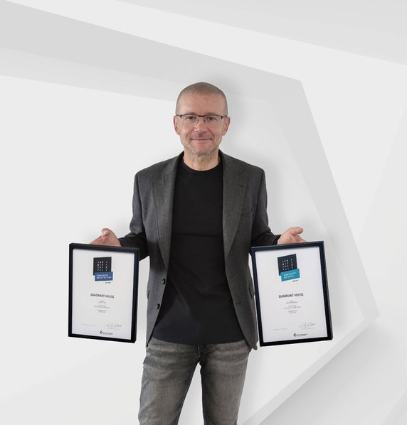 Robert Konieczny z nagrodą Iconic Awards 2021