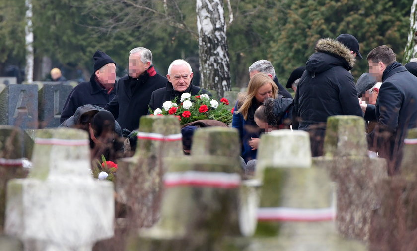 Rocznica śmierci Oleksego. Mówili, że są jego przyjaciółmi, a teraz czasu nie znaleźli