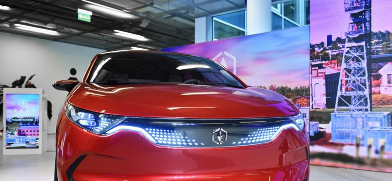 Izera i ElectroMobility w rękach Morawieckiego. Zwrot akcji w sprawie spółki
