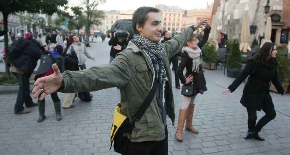 KRAKÓW FLASH MOB NA KRAKOWSKIM RYNKU