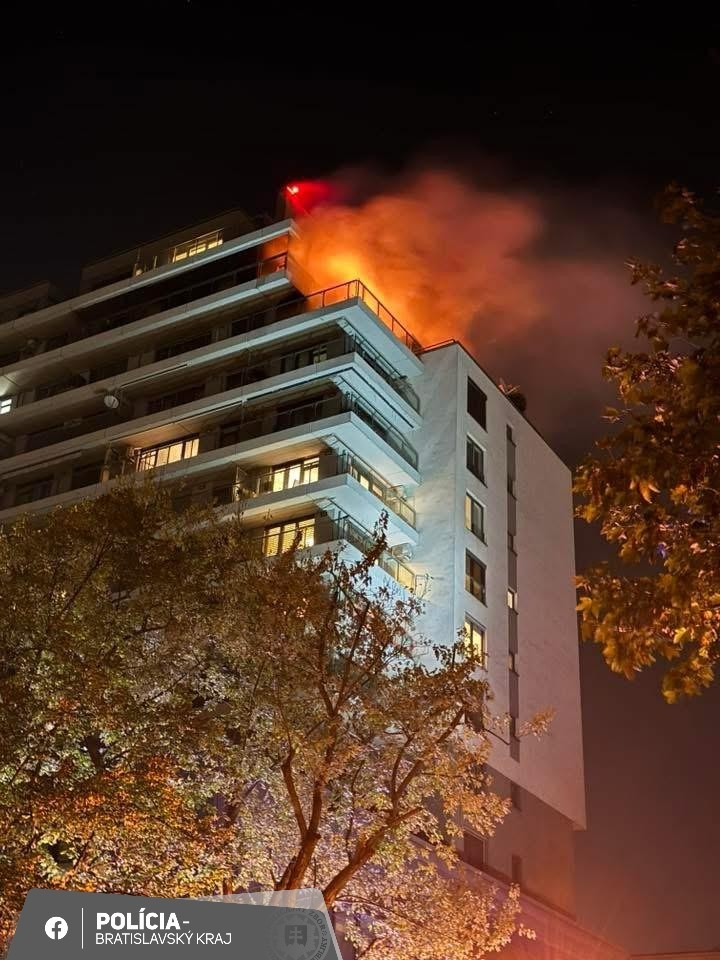 Požiar v bratislavskom Ružinove.