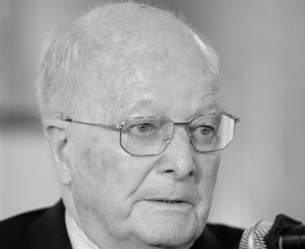Prof. Jerzy Regulski
