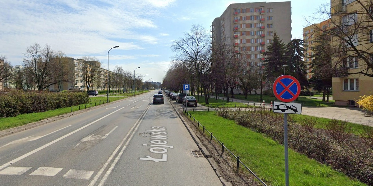 Ulica Łojewska na Targówku.