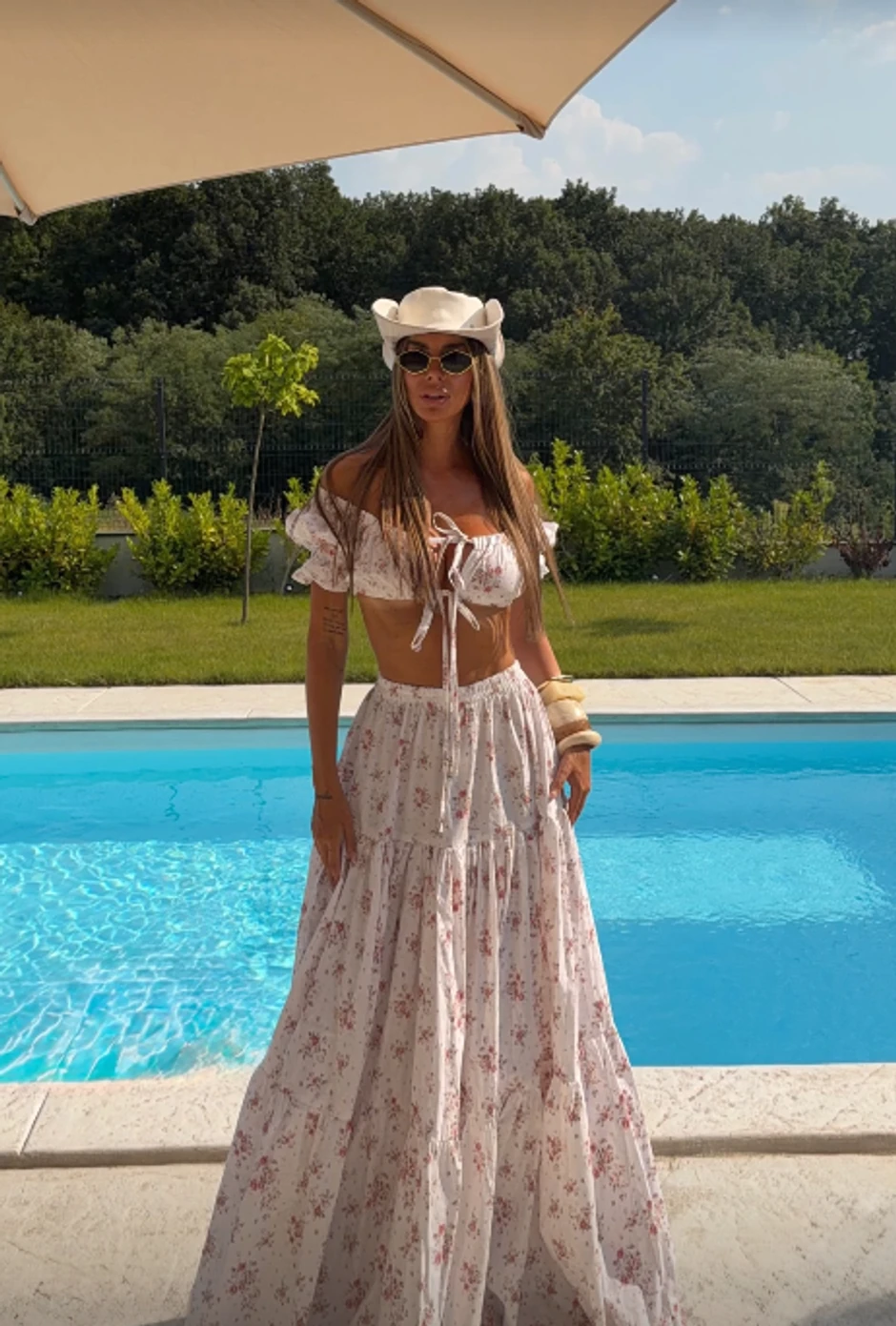 Tačkasta Mara podelila snimak iz dvorišta vile
