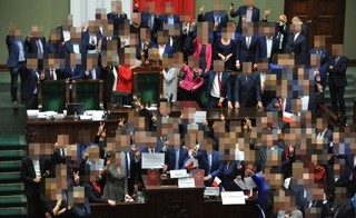 Kancelaria Sejmu: Pracownicy jednego z klubów mieli prawo przebywać na Sali Kolumnowej