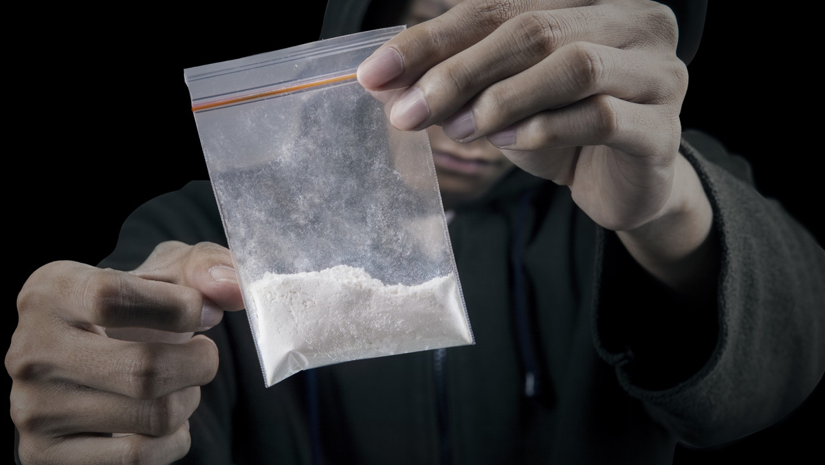 Użycie kokainy w Wielkiej Brytanii jest już tak powszechne, że dochodzi do zanieczyszczenia wody. Z raportu opublikowanego przez inspektorat zajmujący się wodą pitną wynika, że w wodzie znajduje się wiele form tego nielegalnego narkotyku – czytamy na huffingtonpost.co.uk.